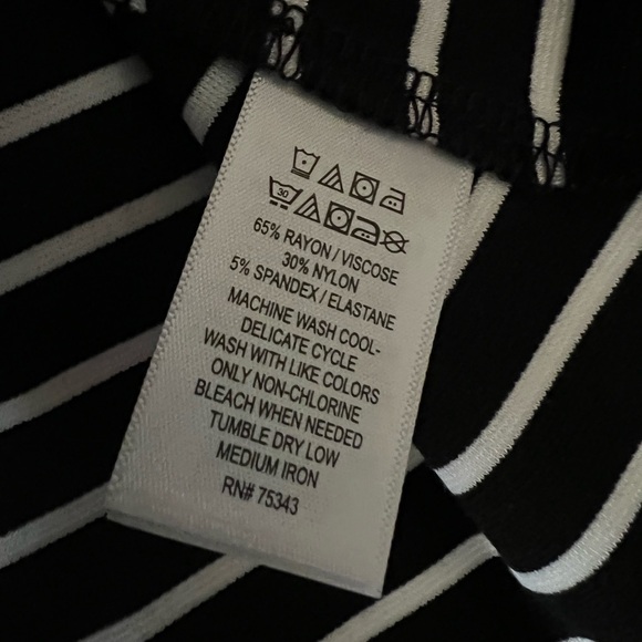 Rachel Zoe Women’s Black & White Striped Tank Top - Picture 5 of 7